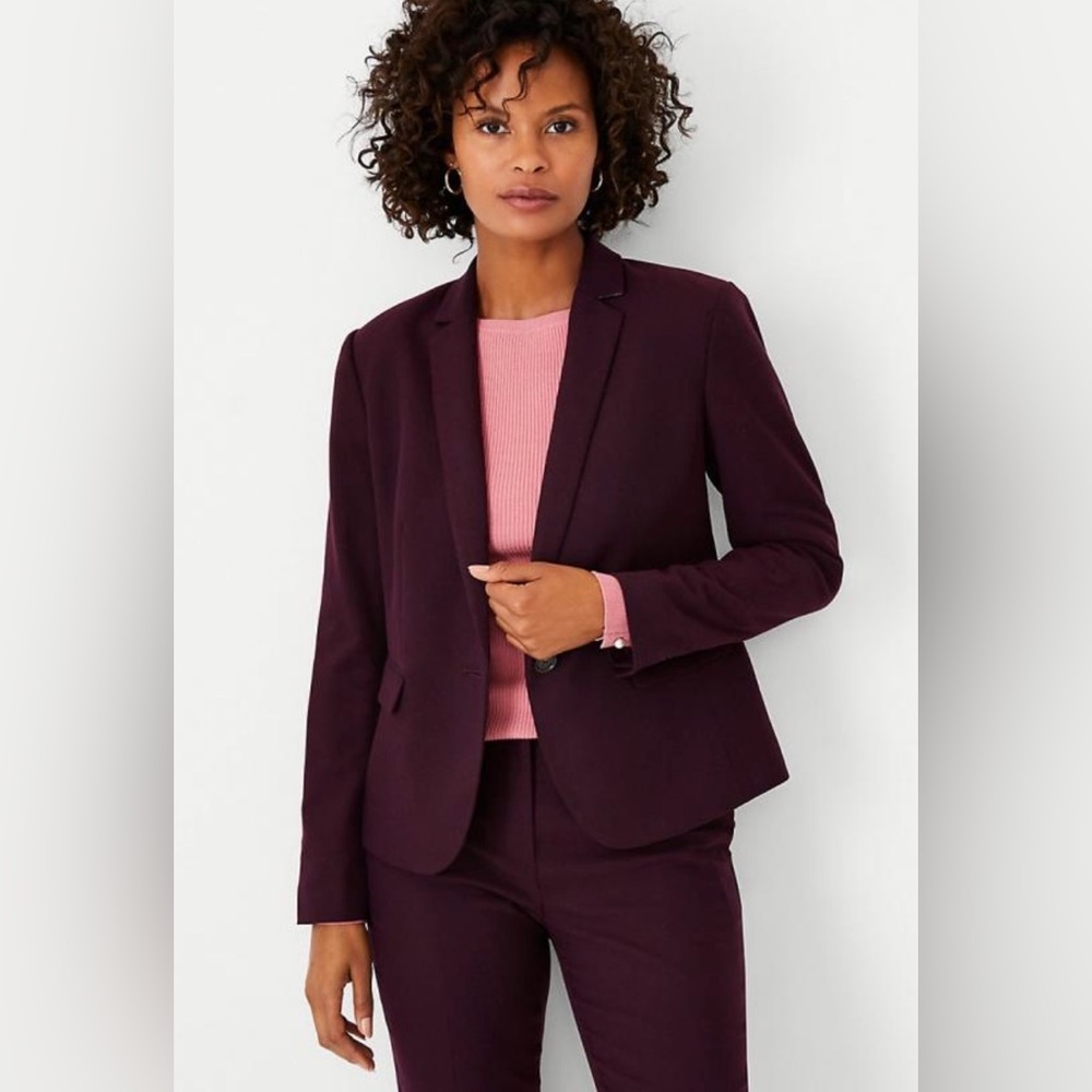Ann Taylor One Button Blazer in Flannel Delicate Plum Size 8